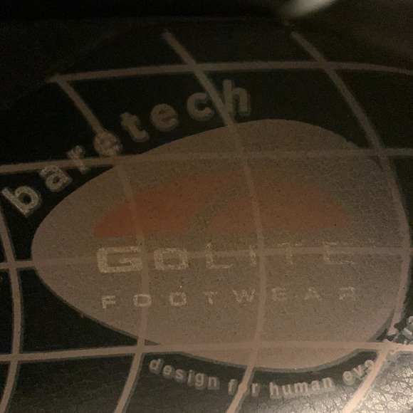Golite Baretech Men’s Sneakers Sz 9 look new! Heel pads included - Picture 9 of 9